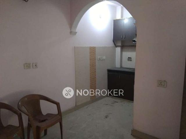 Flat for rent in South West Delhi, Deri