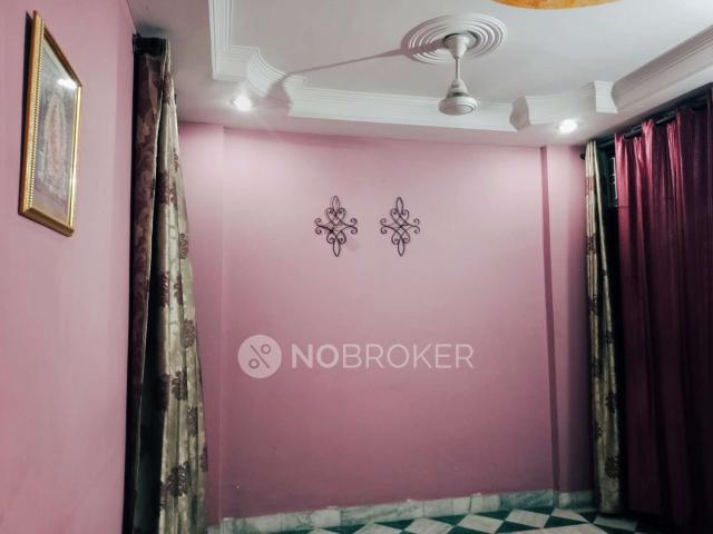 Flat for sale in South West Delhi, Deri