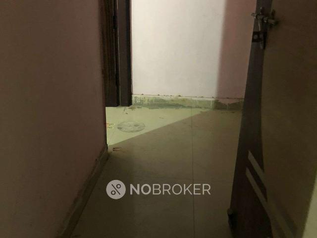 Flat for rent in West Delhi, Deri