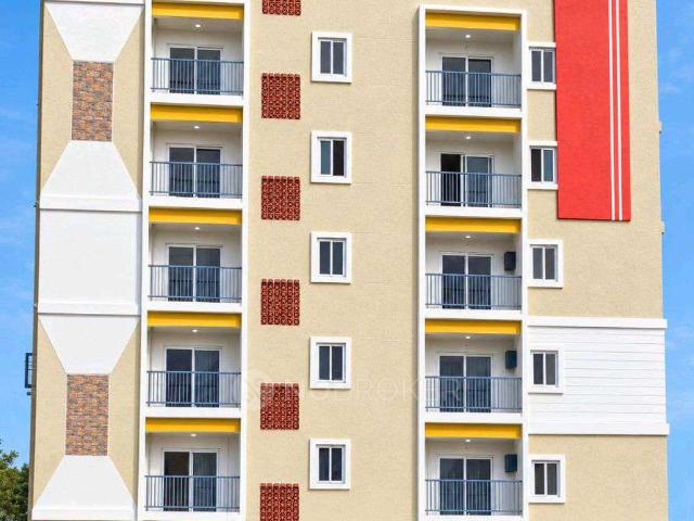 Flat for sale in Gayatri Nagar, Hyderabad