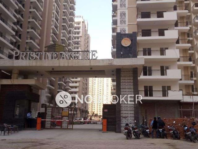 Flat for sale in Gaur City 2, Gautam Buddha Nagar