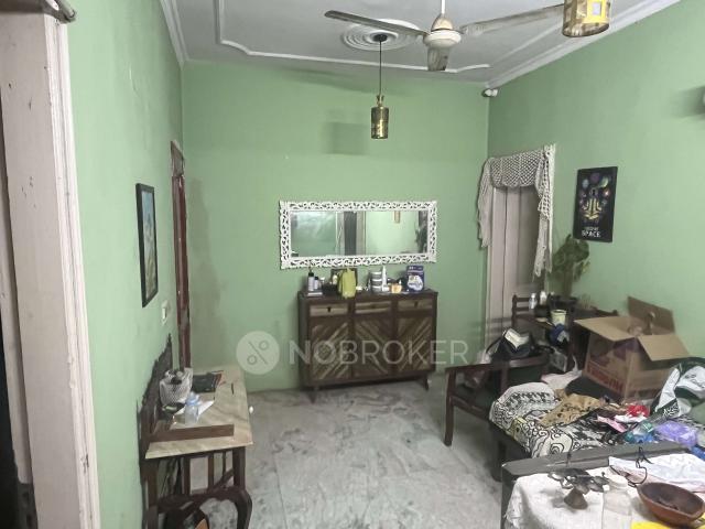 Flat for sale in South Delhi, Deri
