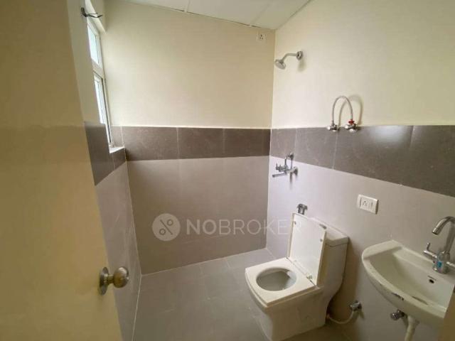 Flat for rent in Hariana