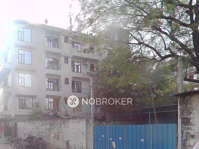 Flat for rent in South Delhi, Deri