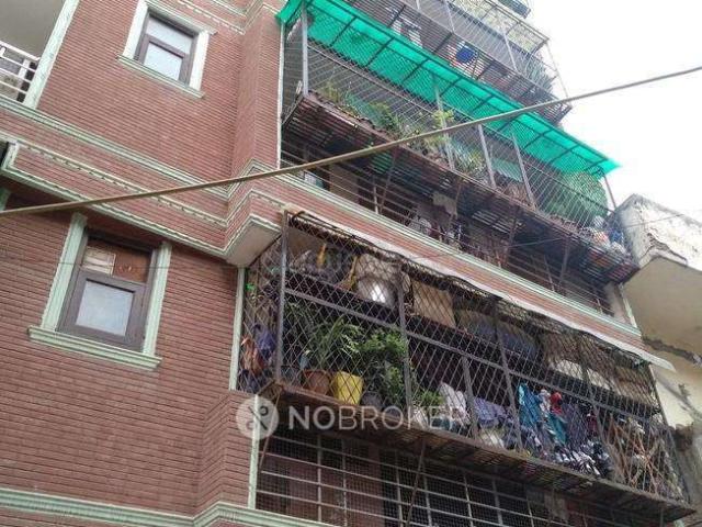 Flat for sale in South Delhi, Deri