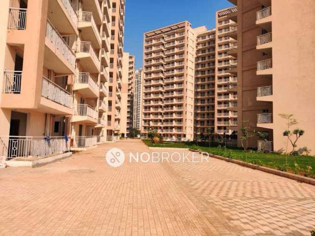 Flat for rent in Hariana