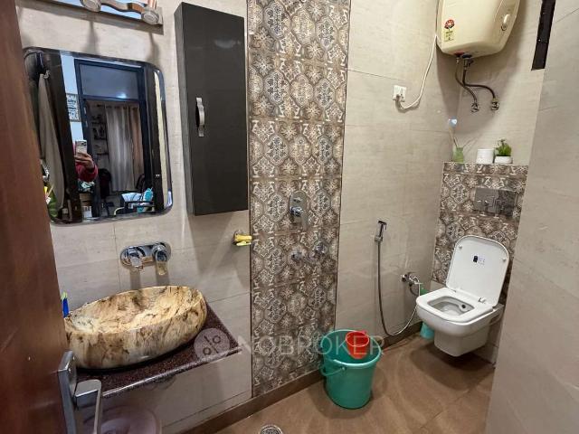 Flat for sale in G Block, Delhi