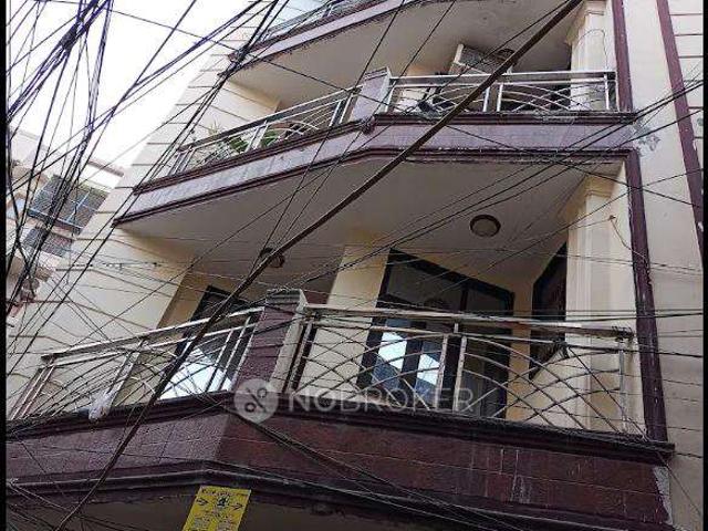 Flat for sale in South Delhi, Deri