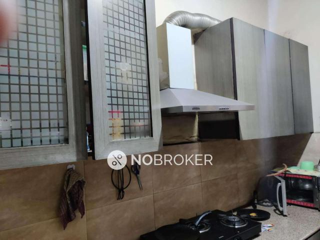 Flat for sale in East Delhi, Deri