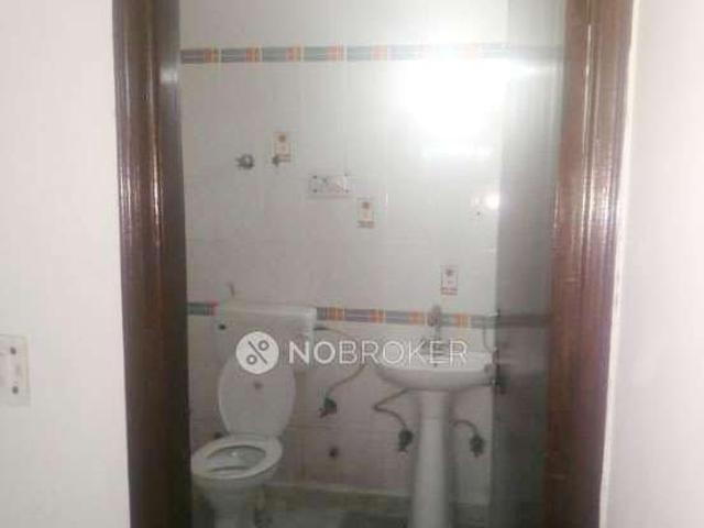 Flat for sale in South Delhi, Deri
