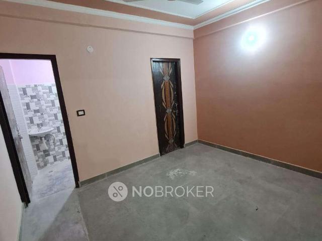 Flat for rent in South Delhi, Deri