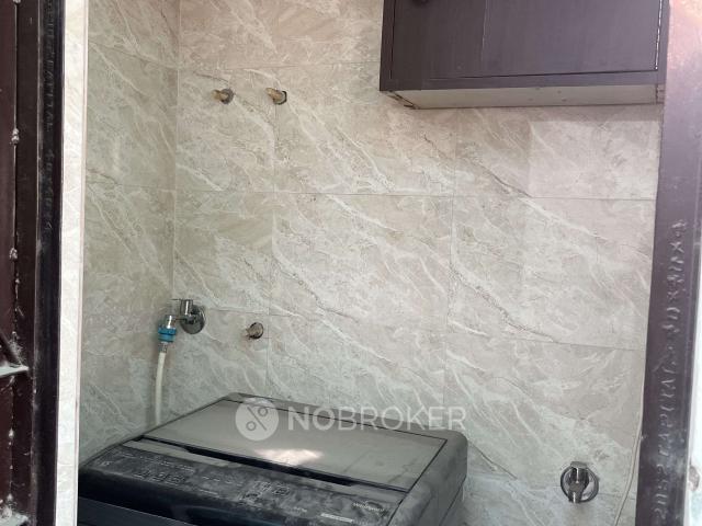 Flat for rent in Deri