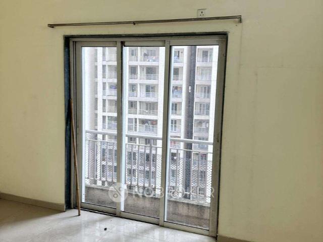 Flat for sale in Indiabulls Greens, Somatne