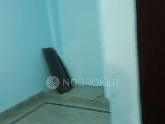 Flat for rent in Deri