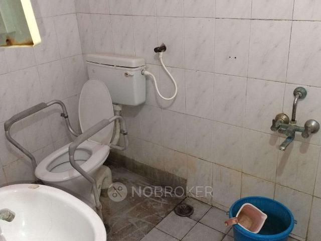 Flat for rent in Kodambakkam, Tamil Nadu