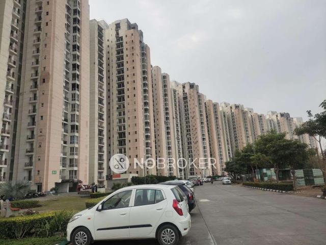 Flat for sale in Greater Noida - Delhi, Arunachal Pradesh