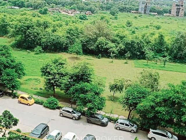 Flat for sale in Greater Noida - Delhi, Arunachal Pradesh