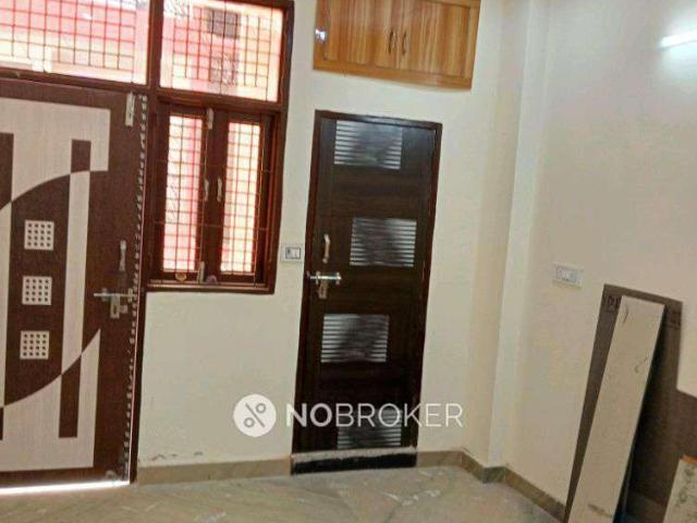 Flat for sale in West Delhi, Deri
