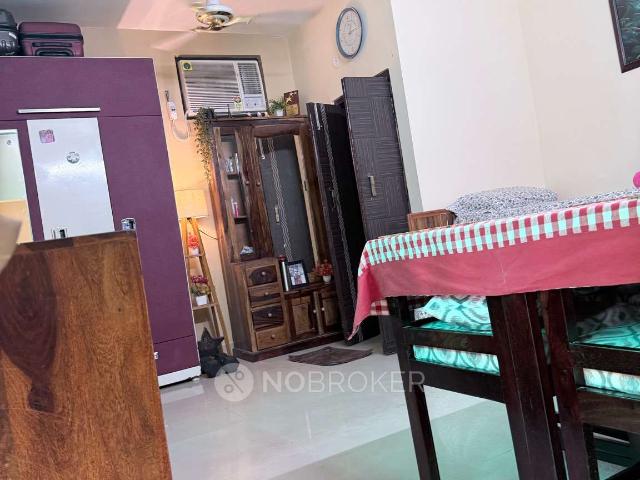 Flat for sale in West Delhi, Deri