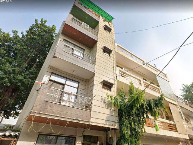 Flat for sale in West Delhi, Deri