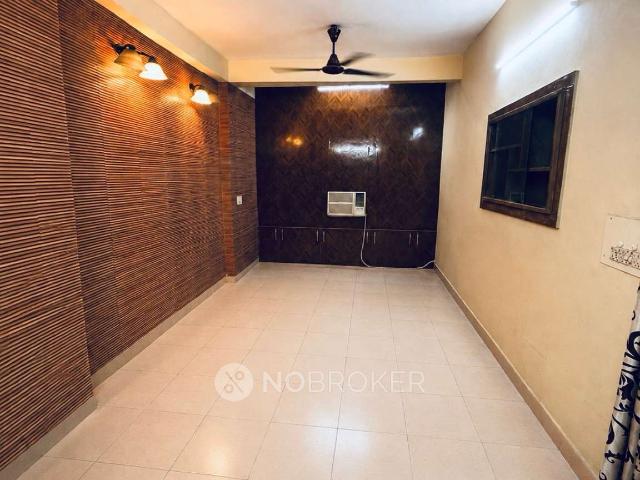 Flat for rent in West Delhi, Deri