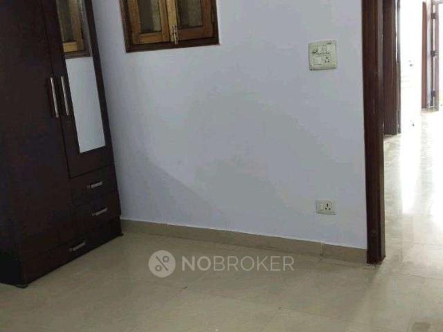 Flat for rent in South Delhi, Deri