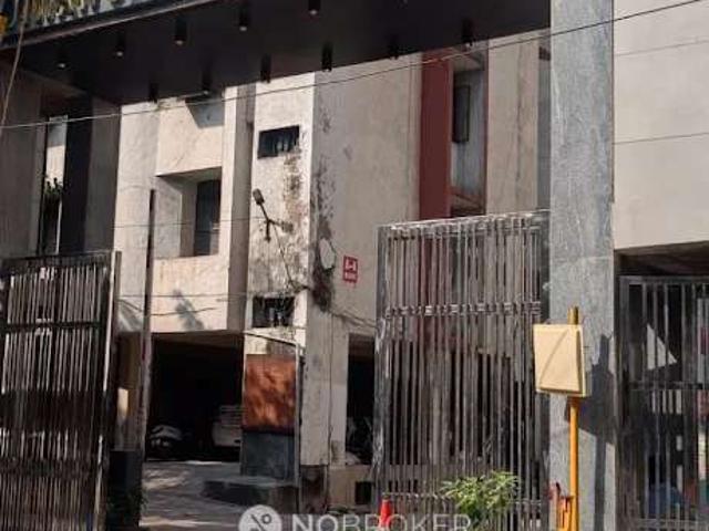 Flat for rent in North West Delhi, Deri