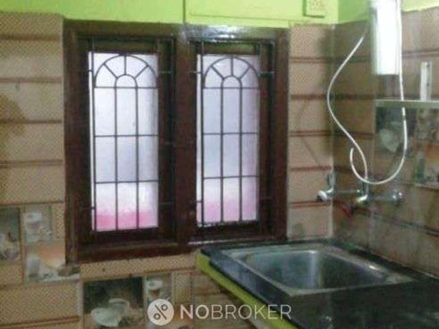 Flat for rent in Adyar, Tamil Nadu