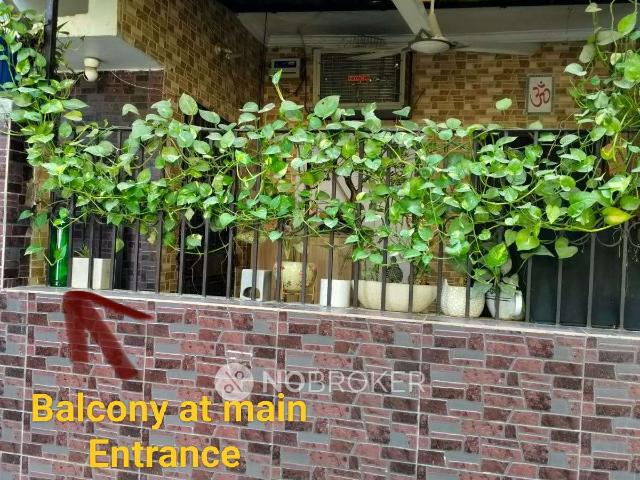 Flat for sale in Pitampura, Delhi