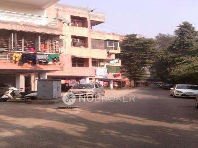 Flat for rent in West Delhi, Deri