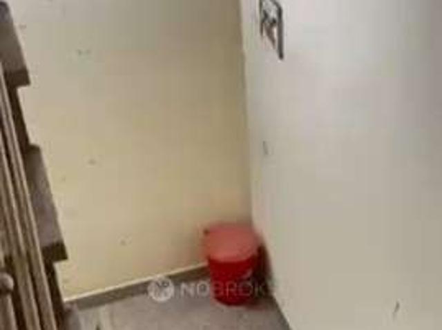 Flat for rent in South Delhi, Deri