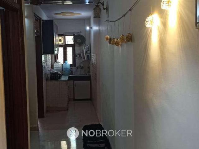 Flat for sale in West Delhi, Deri