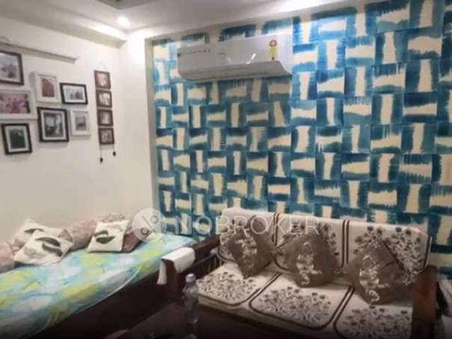 Flat for rent in South Delhi, Deri