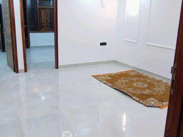 Flat for rent in South Delhi, Deri
