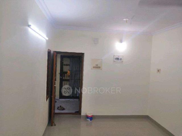 Flat for rent in Adyar, Tamil Nadu