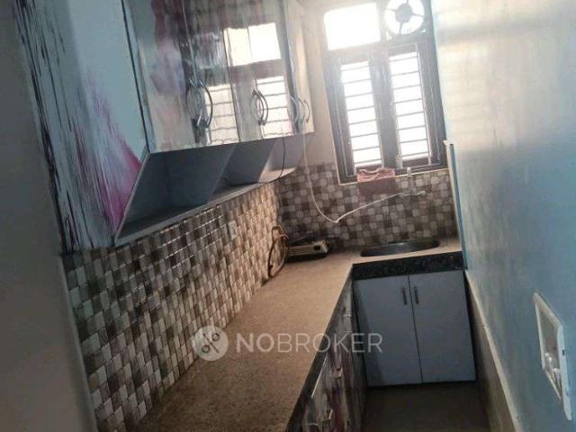 Flat for rent in West Delhi, Deri