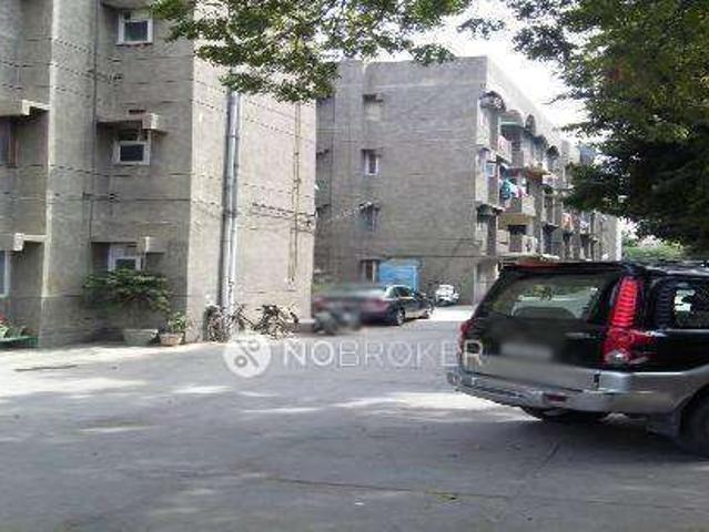 Flat for sale in West Delhi, Deri