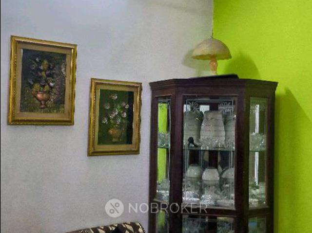 Flat for sale in West Delhi, Deri