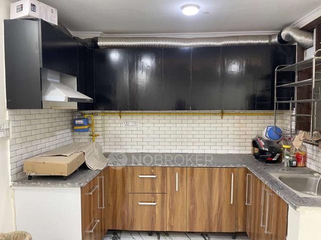 Flat for rent in South Delhi, Deri