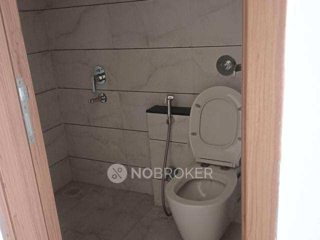 Flat for rent in Poona, National Capital Territory Of Delhi