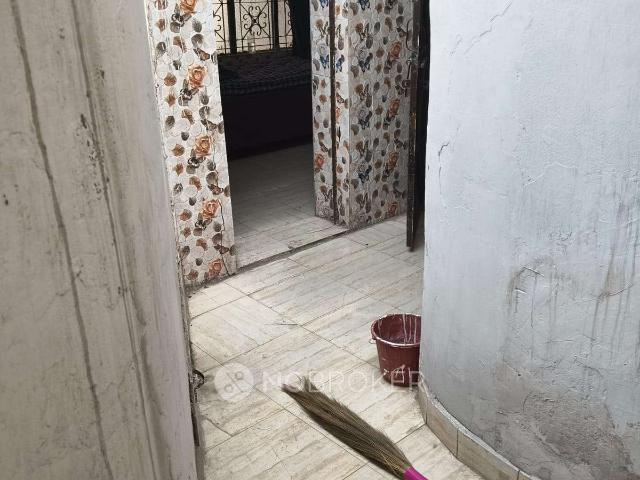 Flat for rent in Central Delhi, Deri