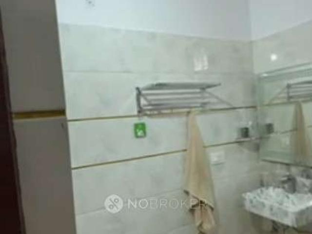 Flat for sale in South West Delhi, Deri