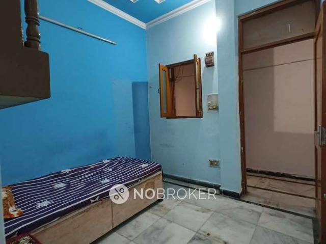 Flat for sale in West Delhi, Deri