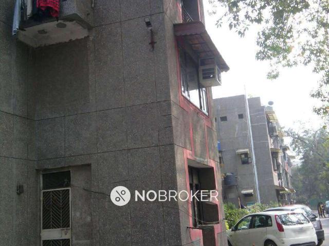 Flat for sale in West Delhi, Deri