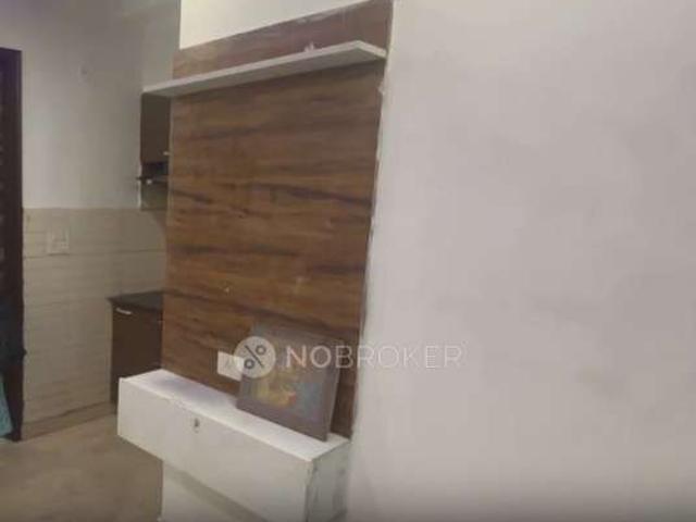 Flat for rent in South Delhi, Deri