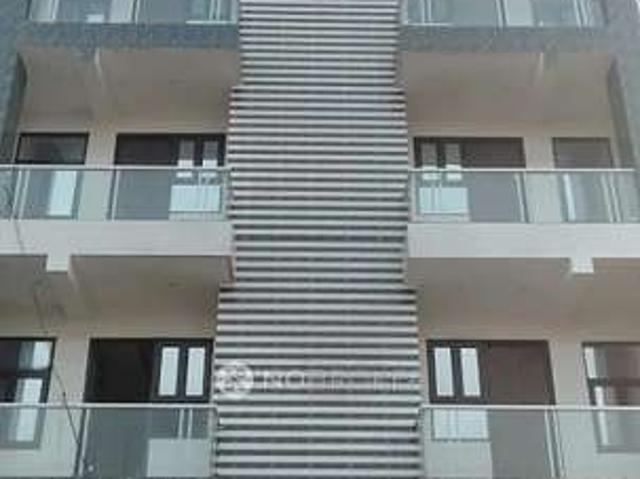 Flat for rent in Dankaur, Arunachal Pradesh