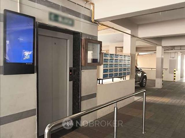 Flat for sale in Ranga Reddy, Narsingi