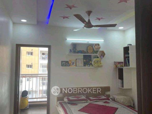 Flat for rent in Ranga Reddy, Narsingi