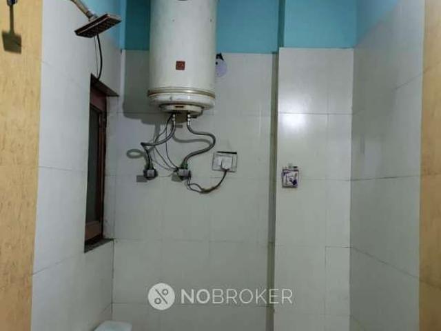 Flat for sale in South Delhi, Deri