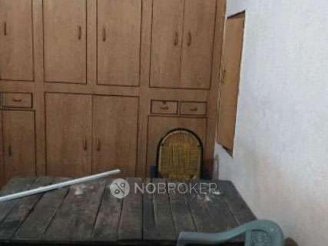 Flat for rent in Deri